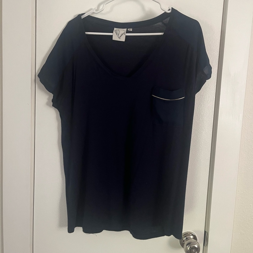 Elegant Navy Women's Short Sleeve Tee